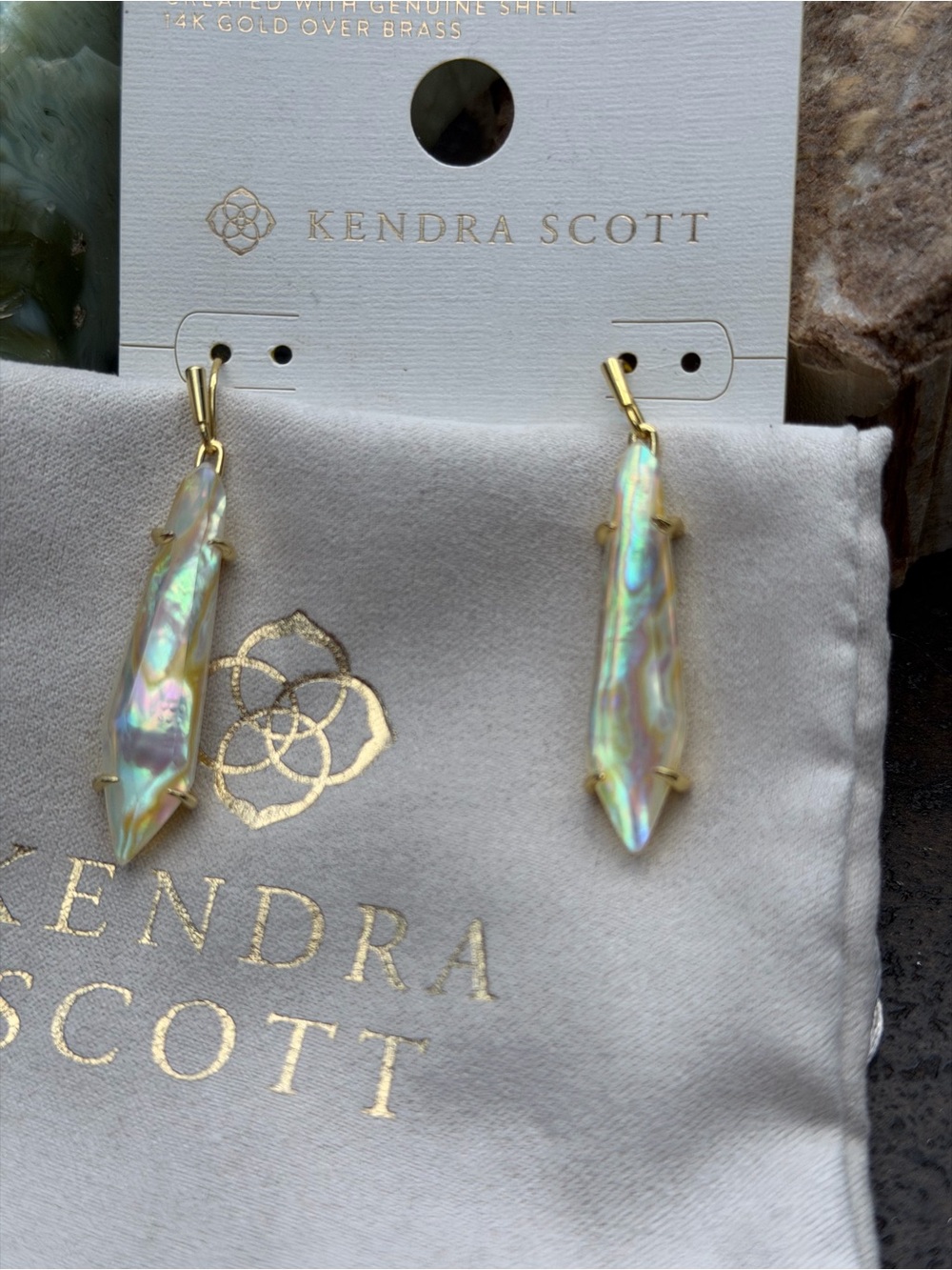 NWT KENDRA SCOTT Earrings - Beautiful Designer - Classic - Boho Earrings